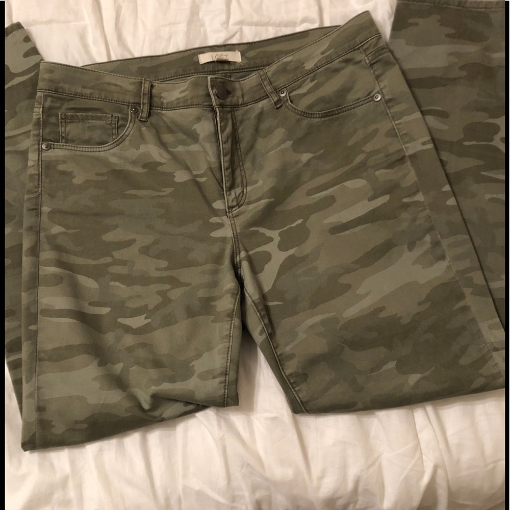 Loft camouflage pant